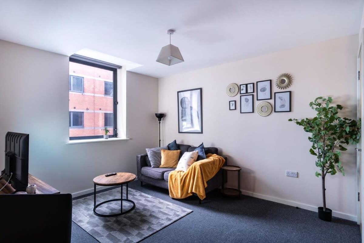 Modern 1 Bed Apartment